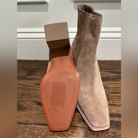 EMALIA ANKLE BOOTIE - Picture 5 of 8